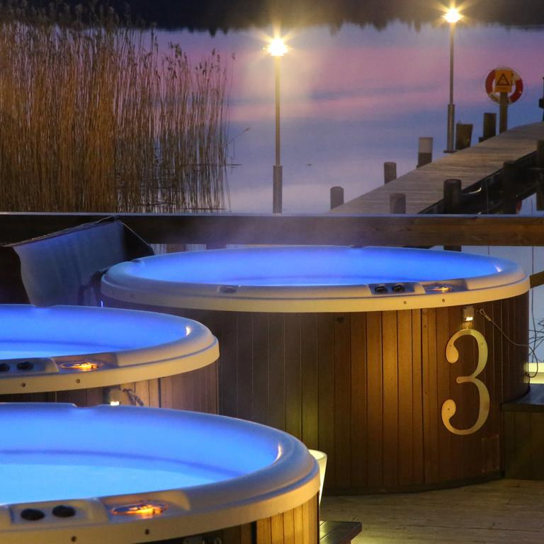 Fagerudd Konferens Hotel Enkoping Exterior photo